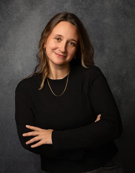 Kat De laet headshot pet photographer luxury san diego cat photography dog photographers